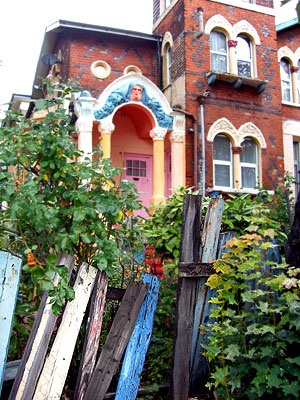 house on Lewisham corner (foto by Lady)